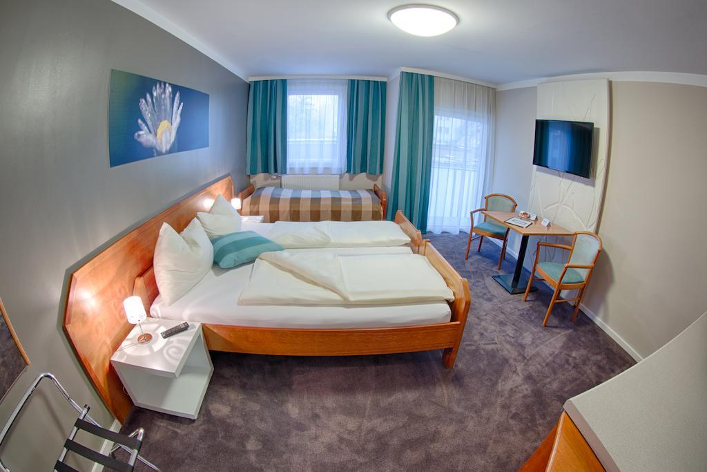 Fruehstueckshotel Waldbauer 바트슐러바흐 객실 사진